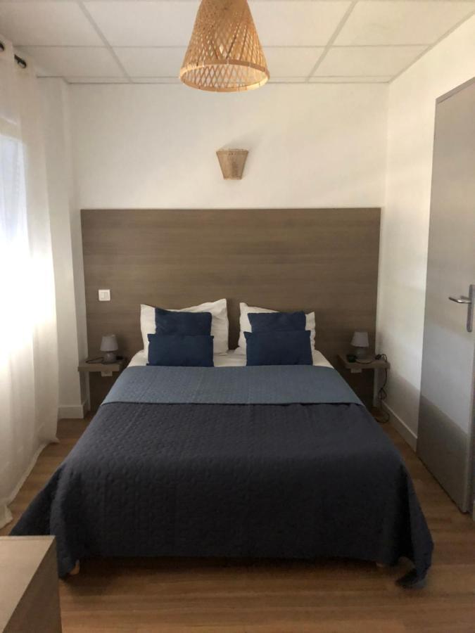 Residence Cosyade Equipee D'Un Parking Prive Gratuit Bourbourg Exterior photo
